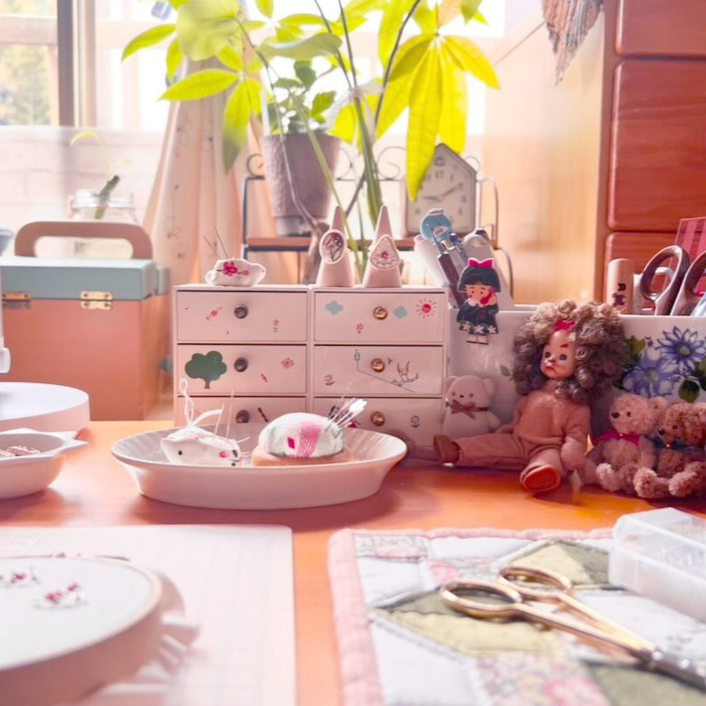 [hōbi meets artists] WiCKET – A Touch of Smile