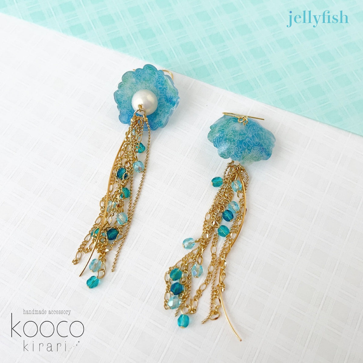 [kooco kirari] Japanese Handmade Jellyfish Chain Earrings, Blue