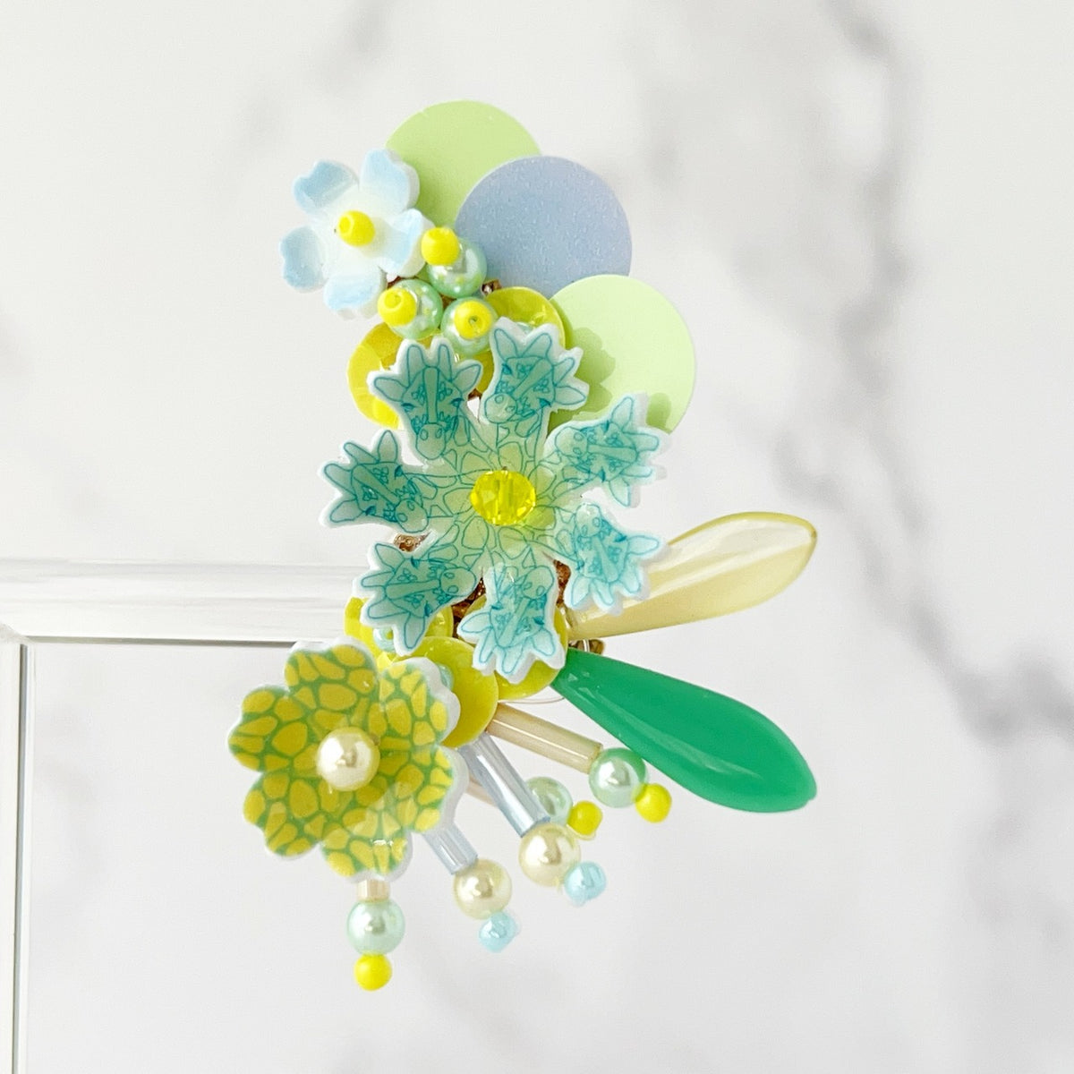 [kooco kirari] Japanese Handmade Giraffe Deluxe Earrings, Green