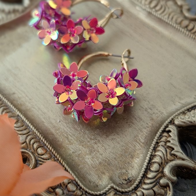 [laSoeur] 日本珠子刺繡Wreath耳環，紫紅色 