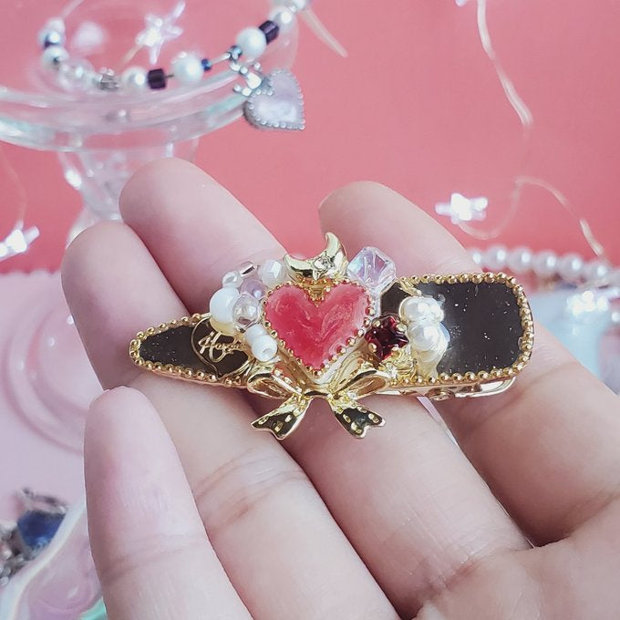 [merurin] Japanese Handmade Resin Heart Shape Hair Clip, Red