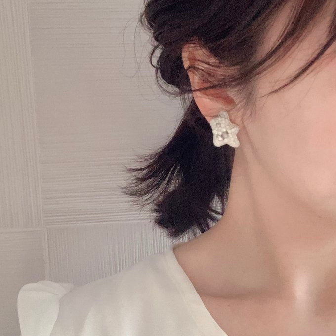 [hanant] Japanese Handmade Star Embroidery Earrings, White