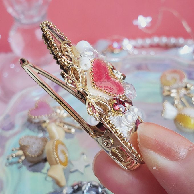 [merurin] Japanese Handmade Resin Heart Shape Hair Clip, Red
