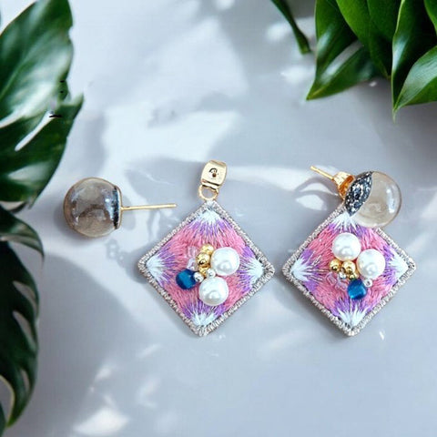 [one heart] Japanese Handmade Embroidery Diamond Shape Earrings, Pink (Pierced Only)