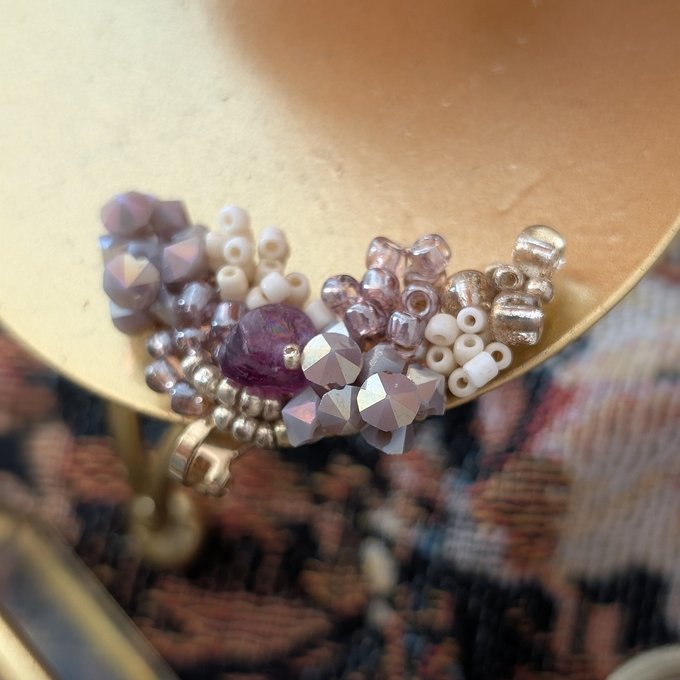 [laSoeur] Japanese Handmade Beads Embroidery Nonohana Ear Cuff, Purple x Milky White