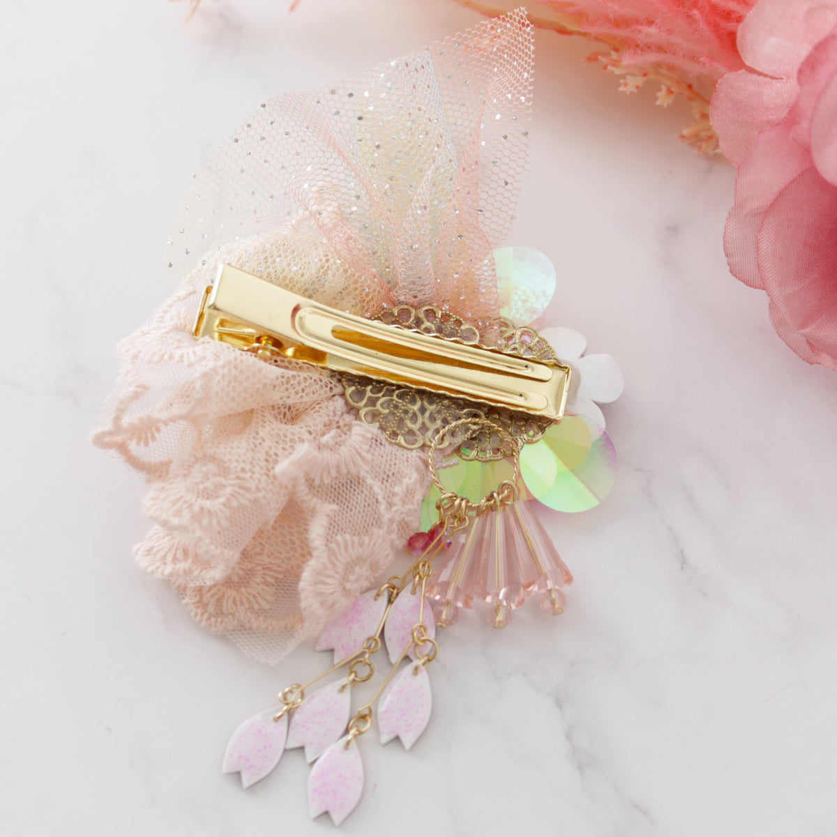 [kooco kirari] Japanese Handmade Rabbit with Sakura Hair Clip