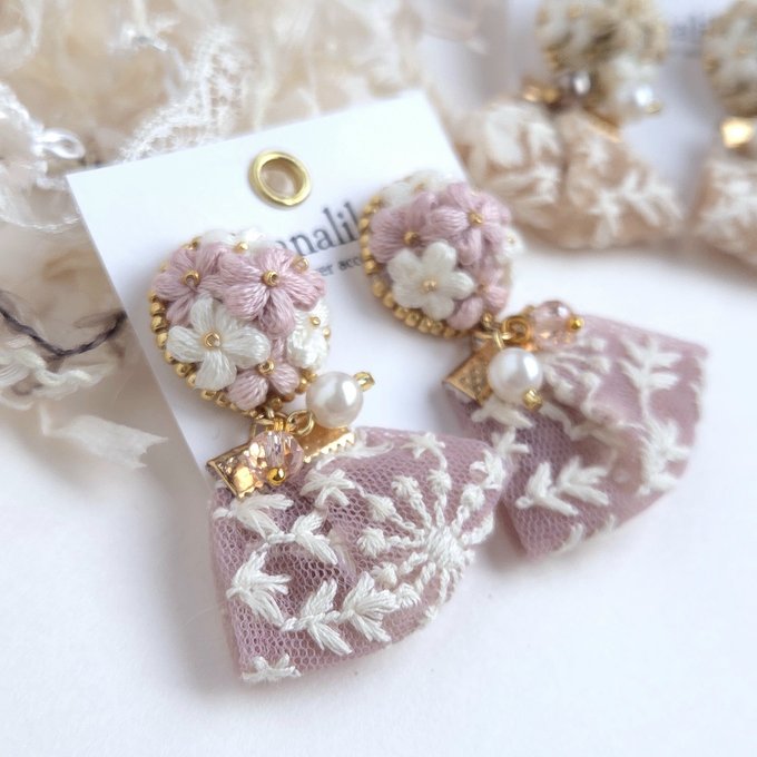 [Hanaliko] 日本手作印度刺繡緞帶耳環，粉紅色