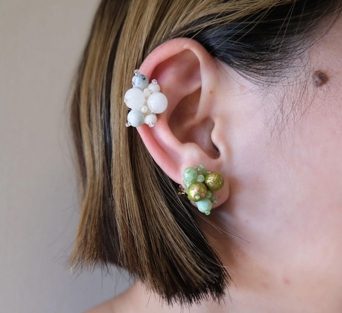 [tukurou] Japanese Handmade Beads Embroidery Tsubu Tsubu Earrings, Dark Green (Clip Only)