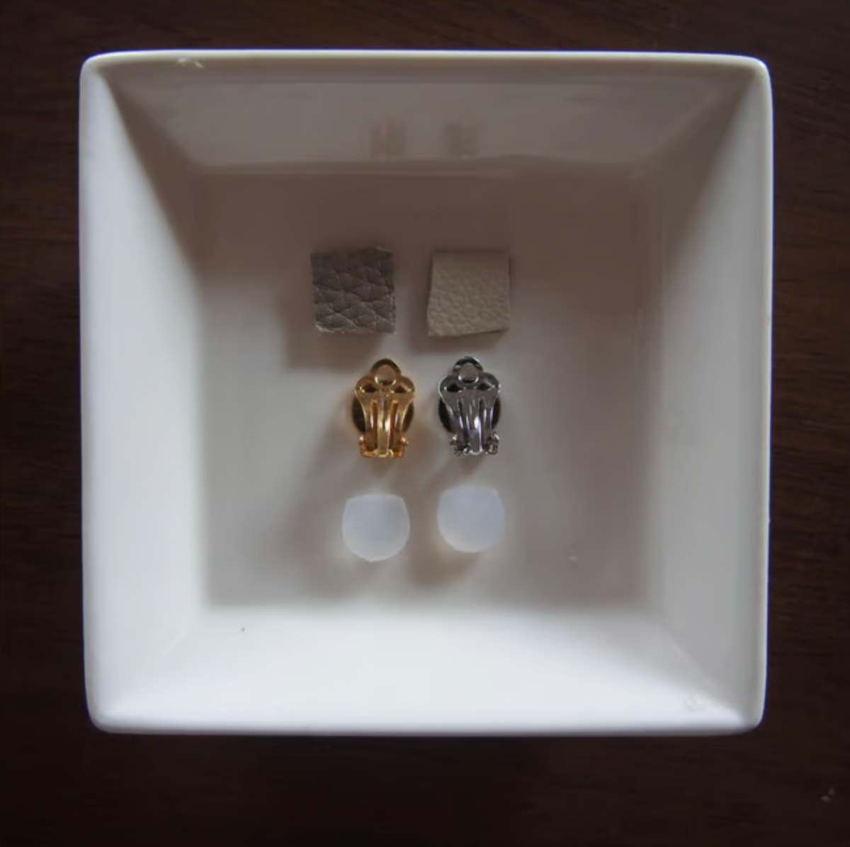 [tukurou] Japanese Handmade Beads Embroidery Kajaku Earrings, Beige (Clip Only)