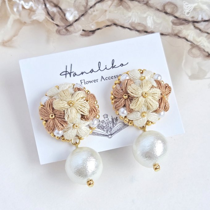 [Hanaliko] Japanese Handmade Bouquet Embroidery with Pearl Earrings, Beige