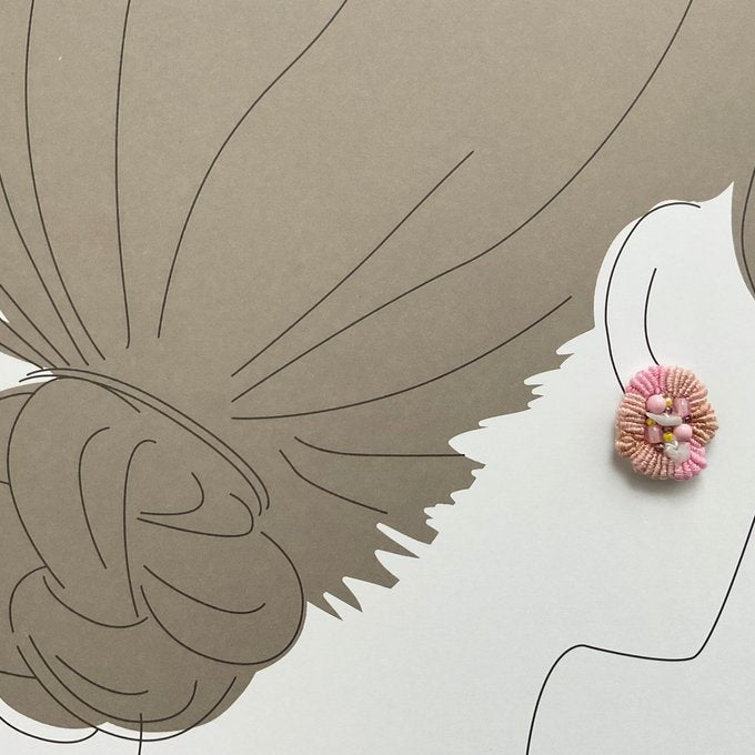 [akairo] Japanese Handmade Embroidery Earrings, Pink