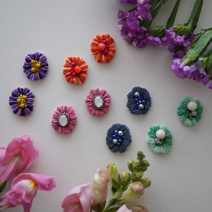 [akairo] Japanese Handmade Embroidery Earrings, Orange