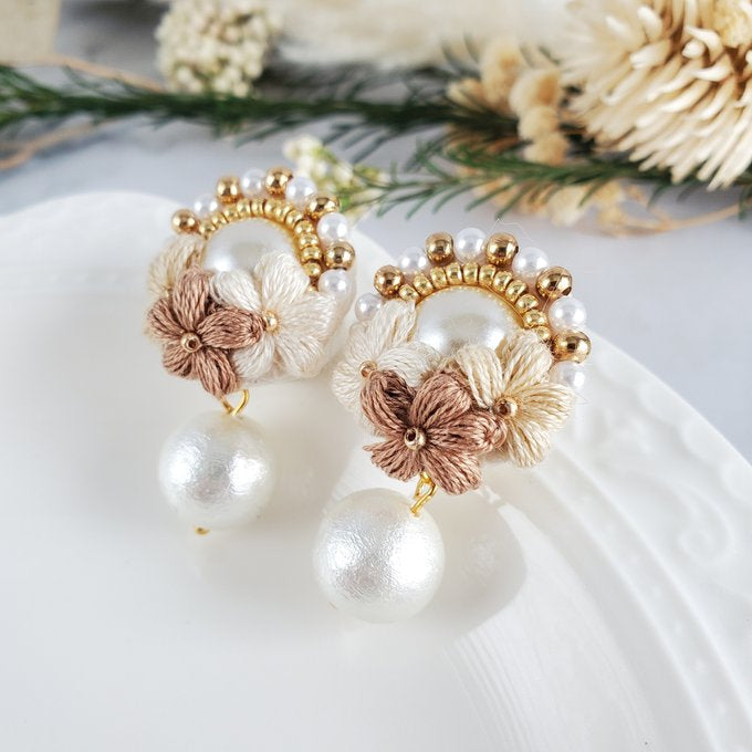 [Hanaliko] Japanese Handmade Bouquet Embroidery with Pearl Earrings, Brown x White