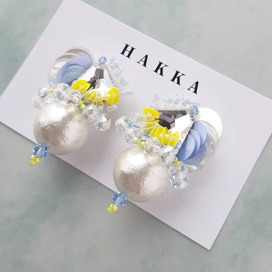 [HAKKA] Japanese Handmade Papillon Beads Earrings, Blue