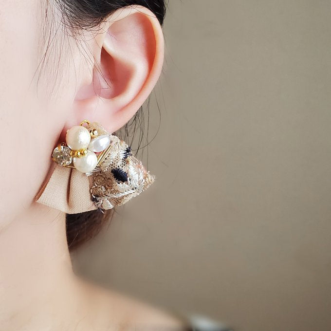 [hatomaha k.] Japanese Handmade Indian Embroidery Ribbon Earrings, Beige