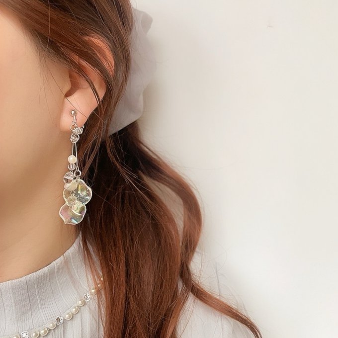 [la mue] Japanese Handmade Beads & Pearls Earrings, Gold