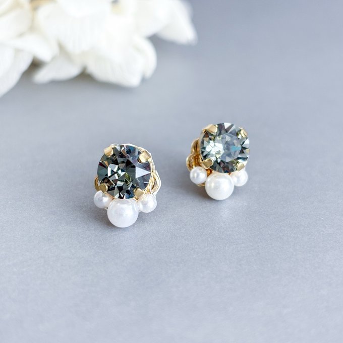 [Bell] Japanese Handmade Swarovski Crystal Earrings