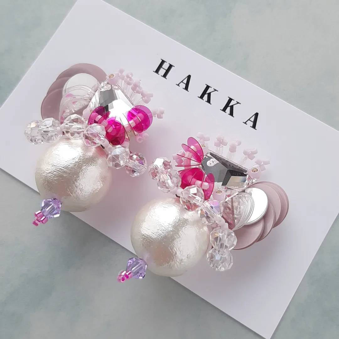 [HAKKA] Japanese Handmade Papillon Beads Earrings, Pink